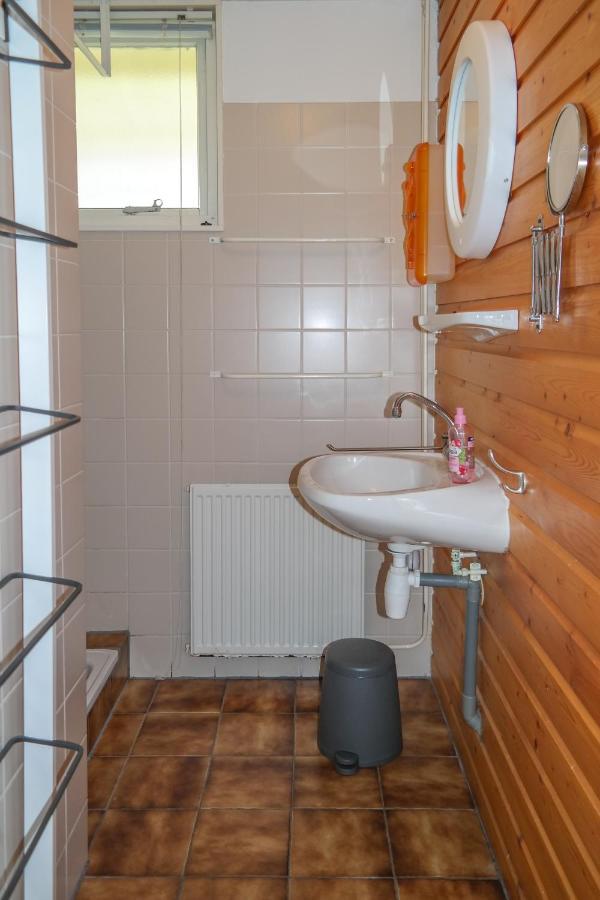 3 Pers Waterfront Swedish House W Sauna, Modern Kitchen And Private Terrace Anjum Exteriör bild